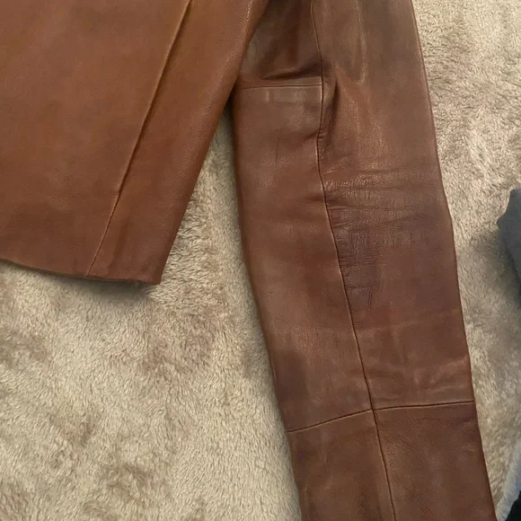 Banana Republic leather Jacket - Picture 4 of 10